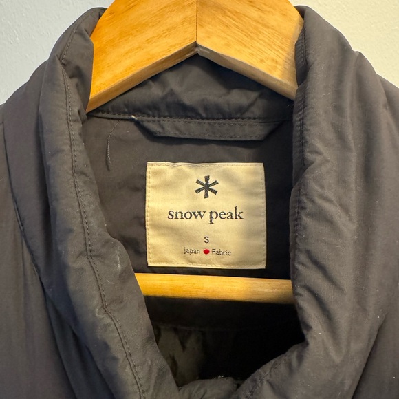 Snow Peak Men's Black Puffer Jacket - Picture 1 of 4
